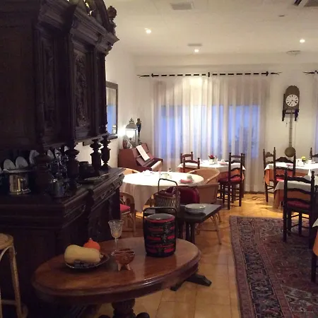 Vendégház Residencia Catalina 3*