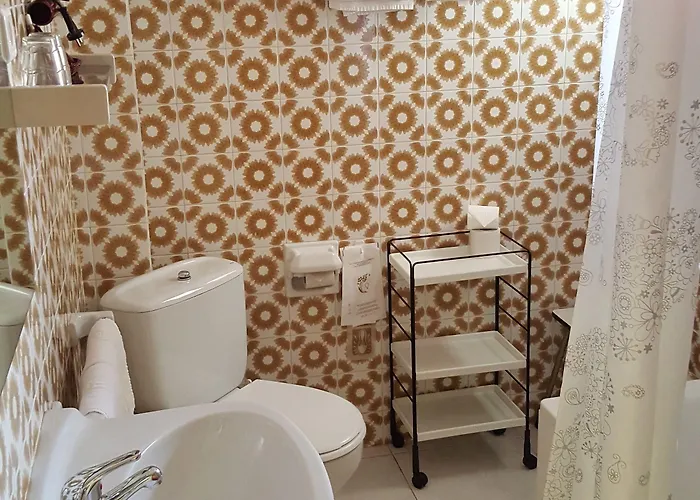 Residencia Catalina Гостевой дом Паламос