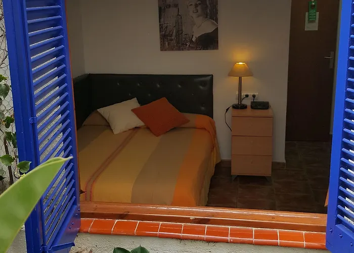 Residencia Catalina Паламос